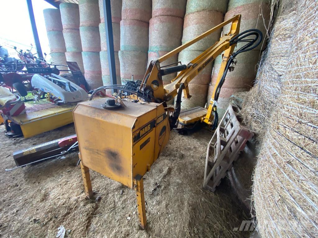 McConnel MAG 480 装载牵引式割草机