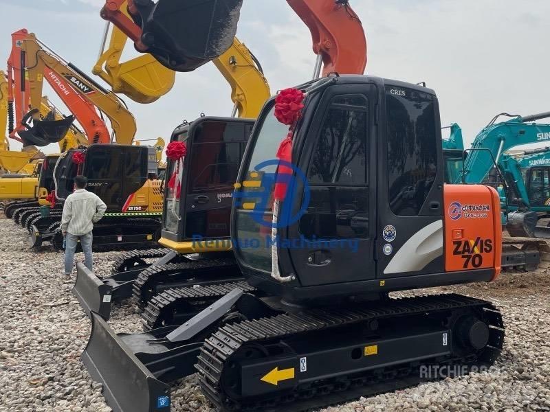 Hitachi ZX70 小型挖掘机