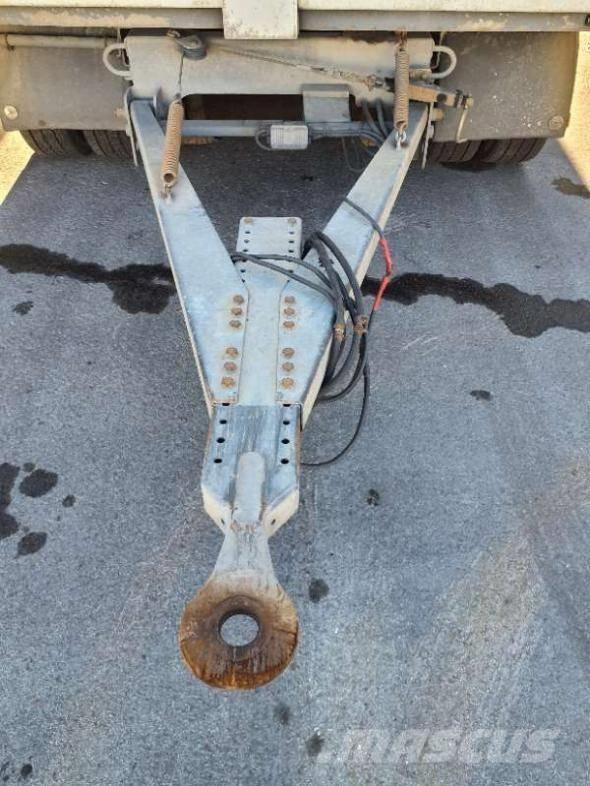 VAK VAK V-4-40 冷藏拖车