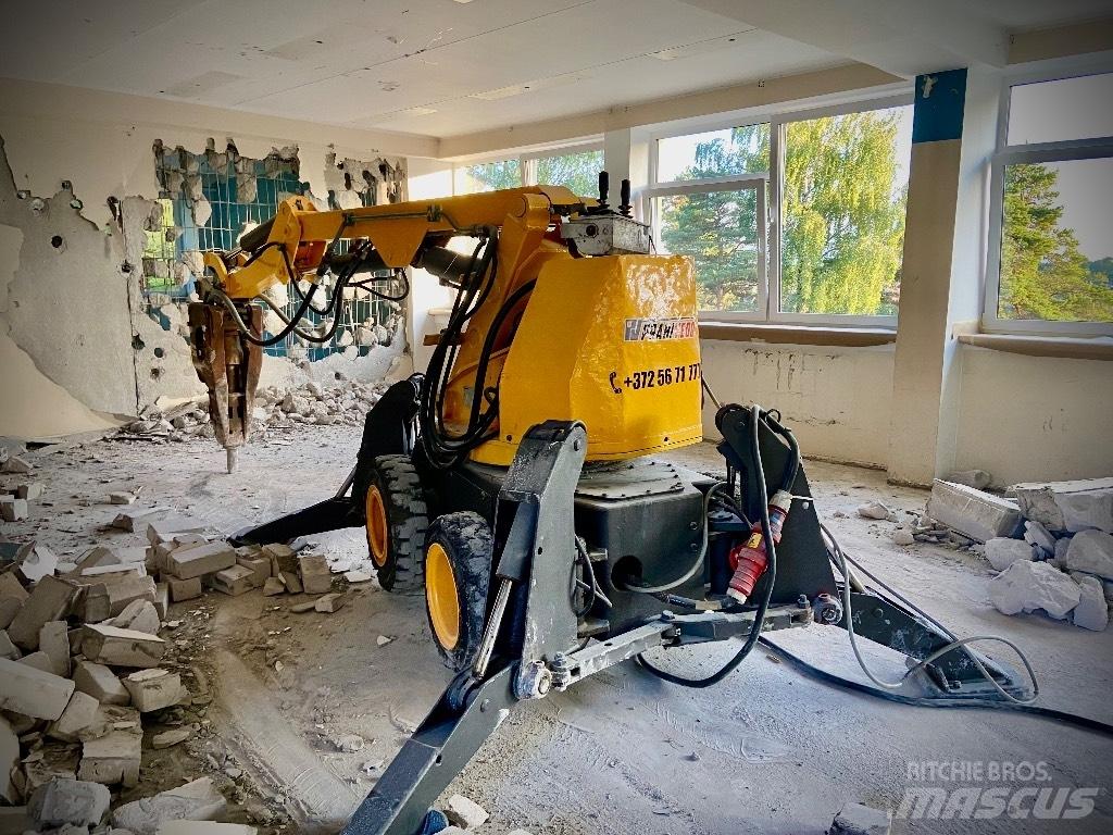 Brokk 250 组装挖掘机