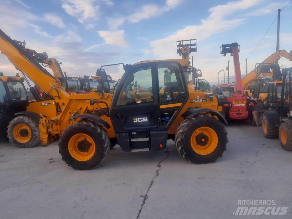 JCB 532-60 伸缩臂叉装车|叉装车