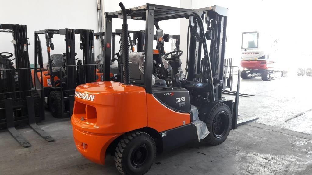 Doosan D35 C-5 柴油叉车