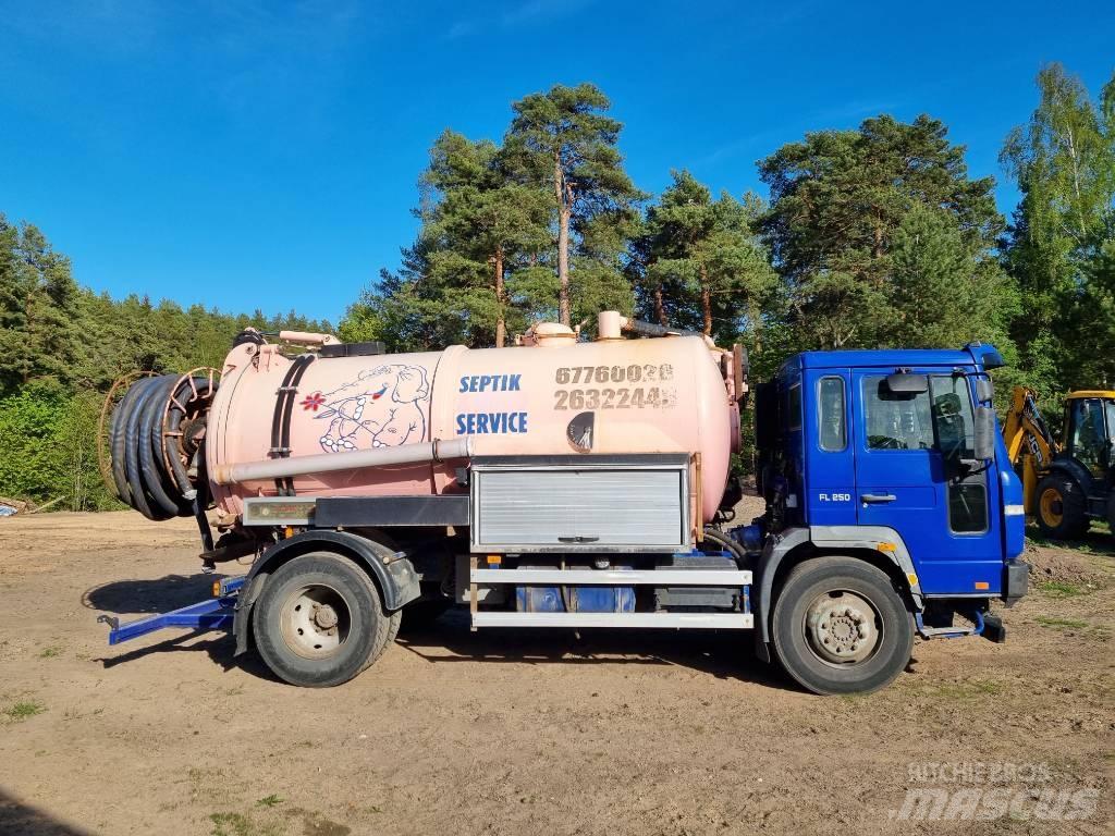 Volvo FL615 全地形车