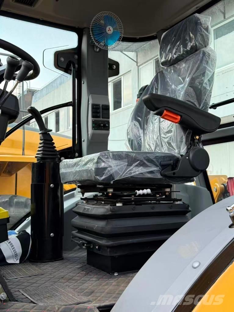 CAT 420 F2 反铲装载机