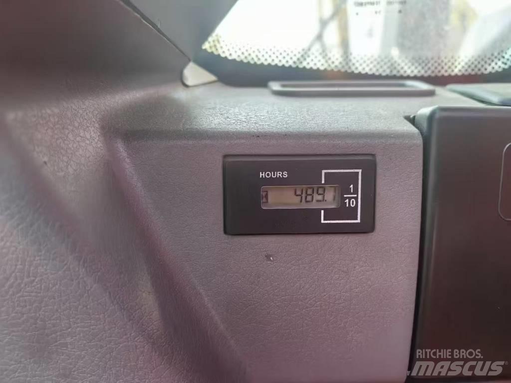 Doosan DX 225 LC 履带挖掘机