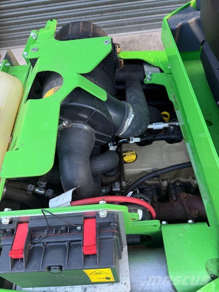 Avant 635 轮式装载机