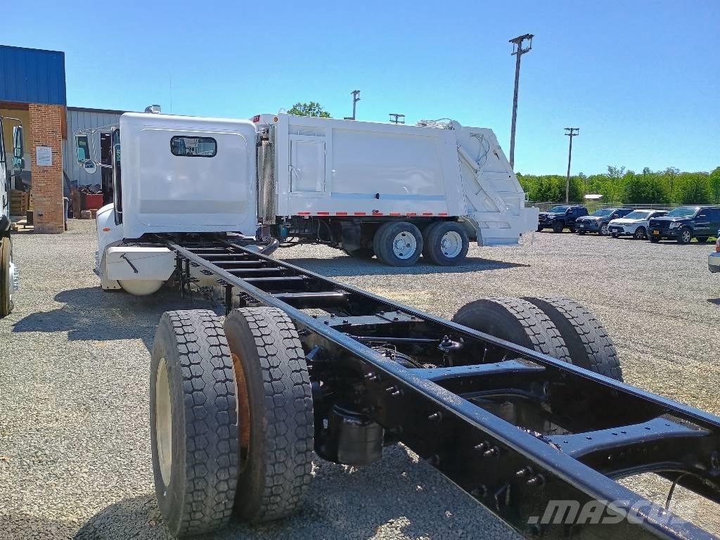 Peterbilt 335 垃圾车