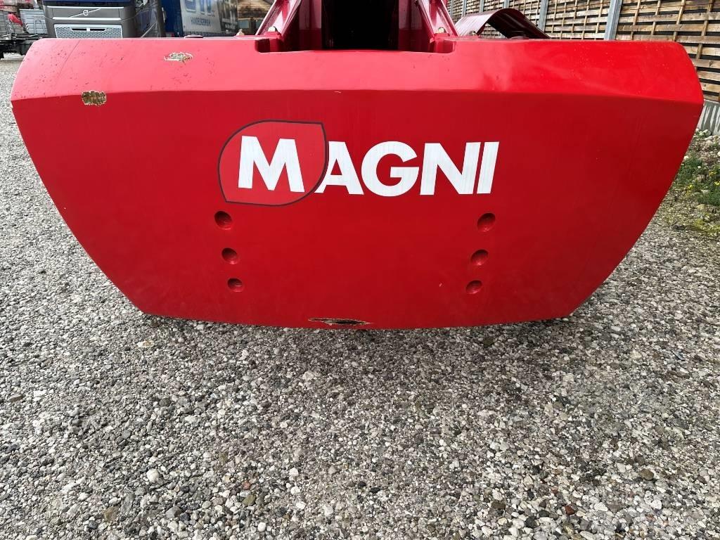 Magni DTBJ 30 RT 直臂高空工作平台