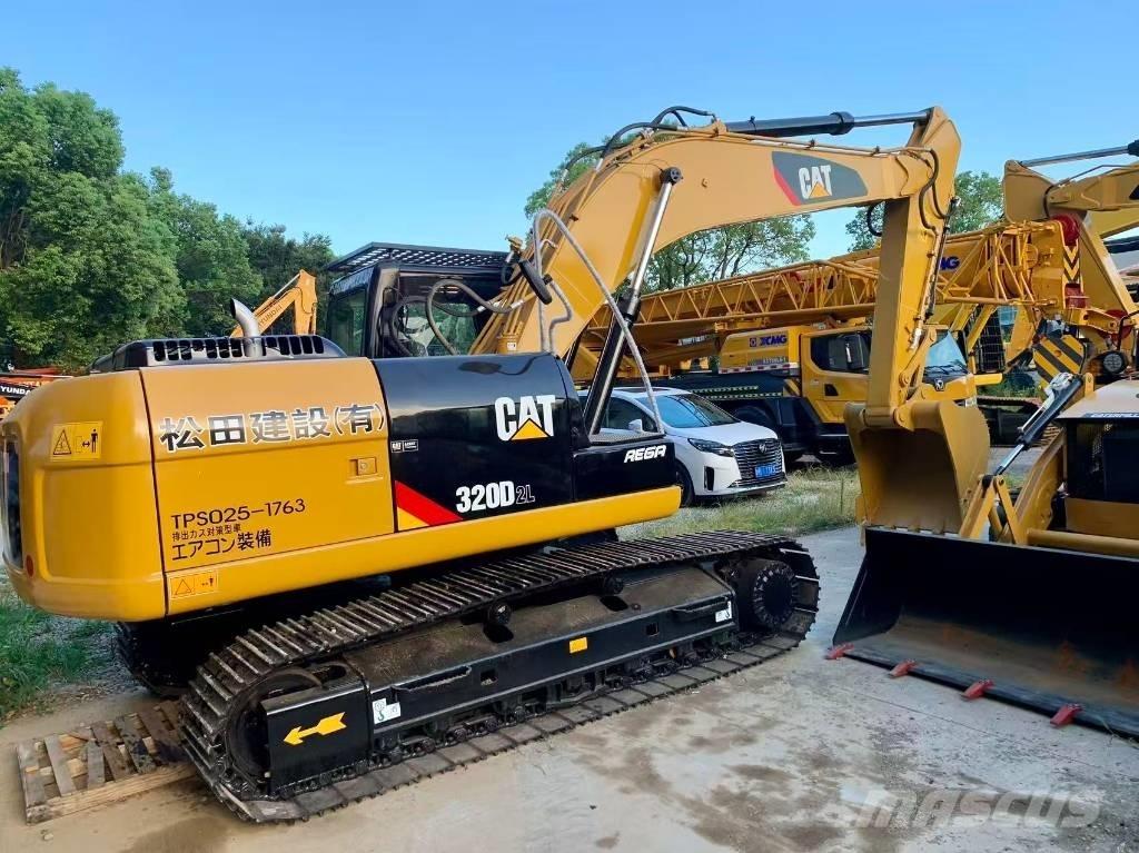 CAT 320 D 履带挖掘机