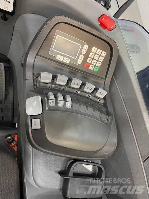 BT RRE 160 前移式叉车