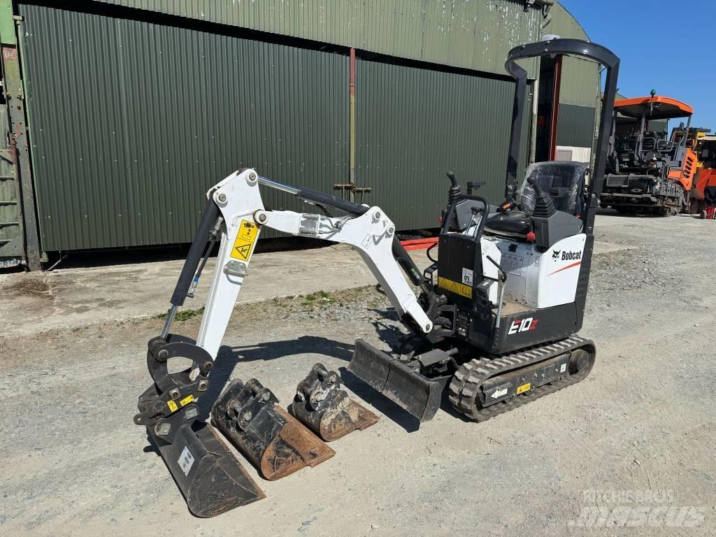 Bobcat E 10 小型挖掘机