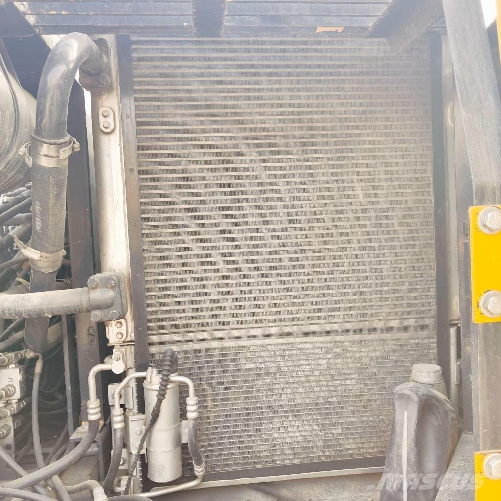 Volvo EC140 履带挖掘机