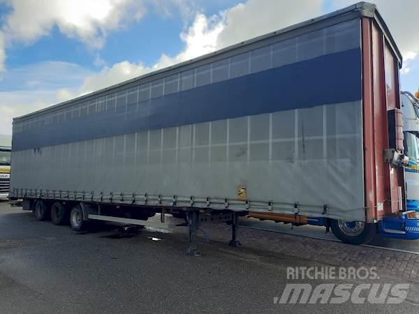 Kässbohrer MZ 侧帘半挂车