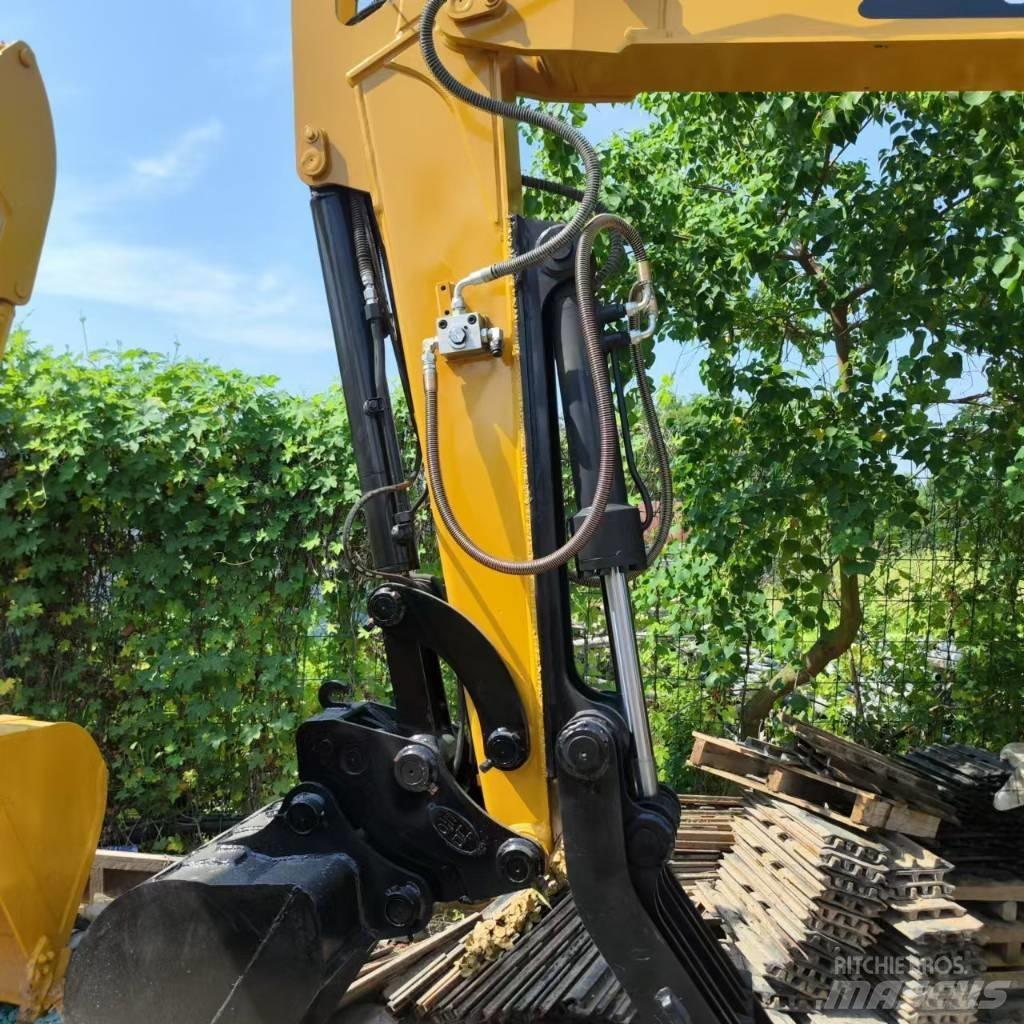 CAT 306 履带挖掘机