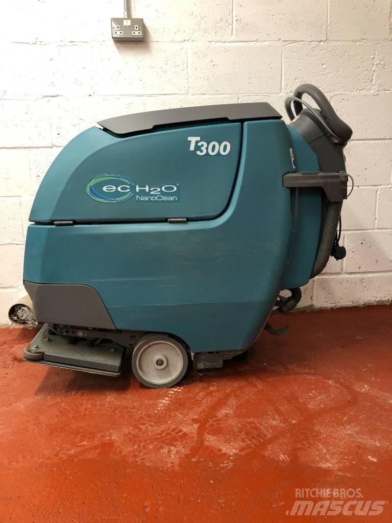 Tennant T300 洗涤器烘干机