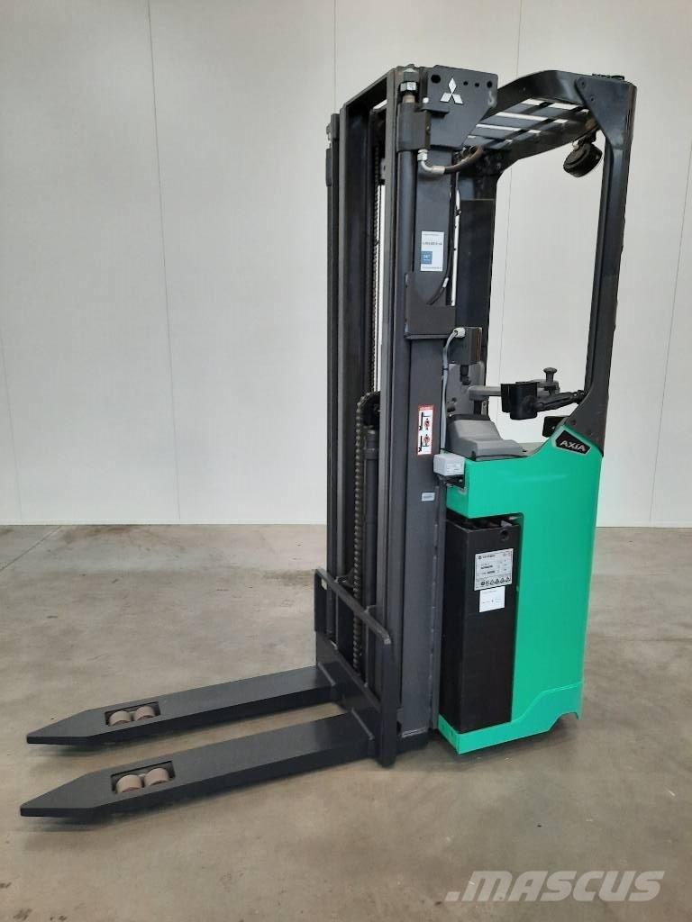 Mitsubishi SBR16N2 行走式堆垛机