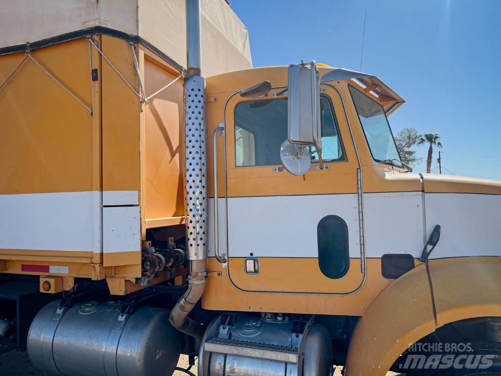 Peterbilt 330 其他货车