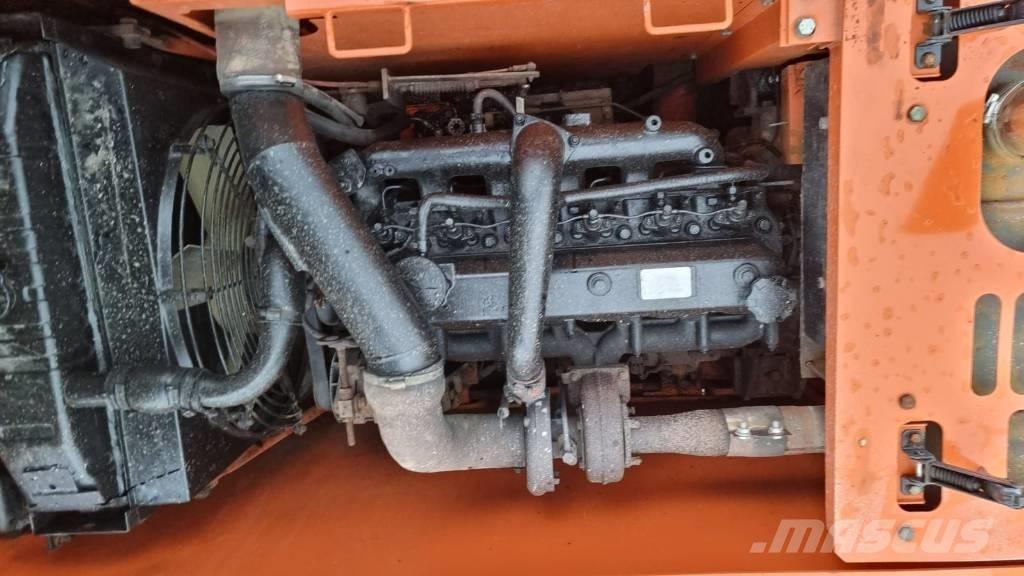 Daewoo SL130LC-V 履带挖掘机