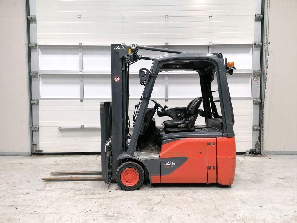 Linde E16-02 电动叉车