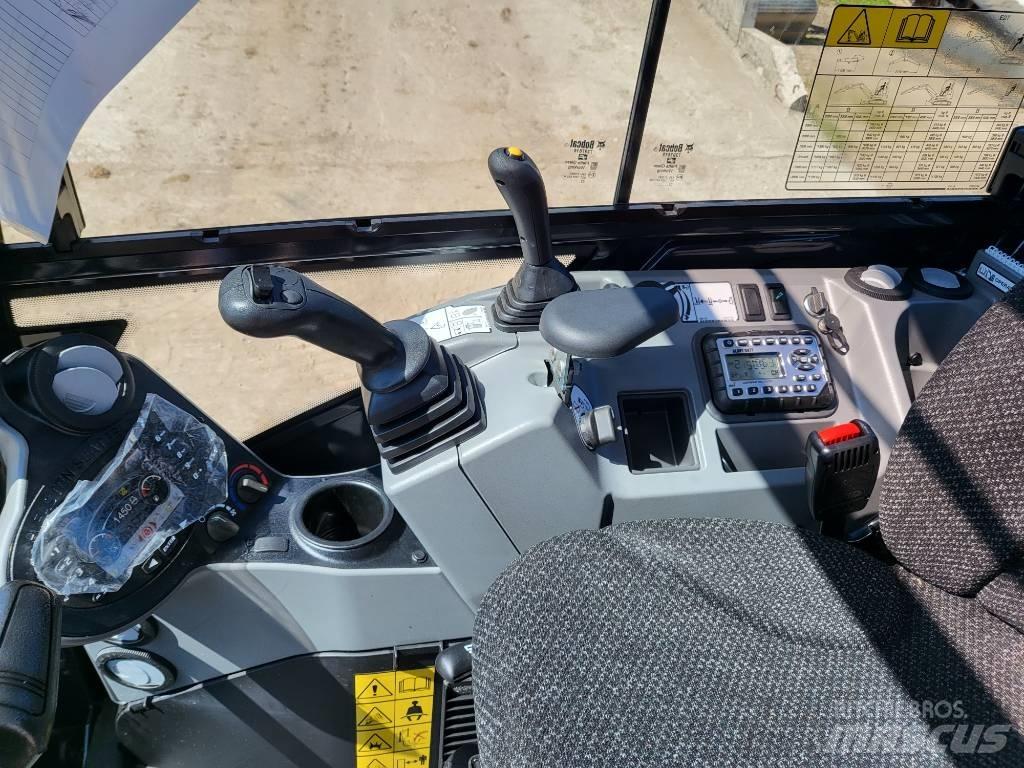 Bobcat E 27 Z 小型挖掘机