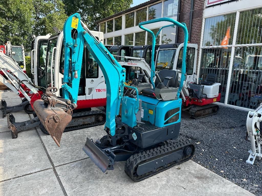 Takeuchi TB 210 小型挖掘机