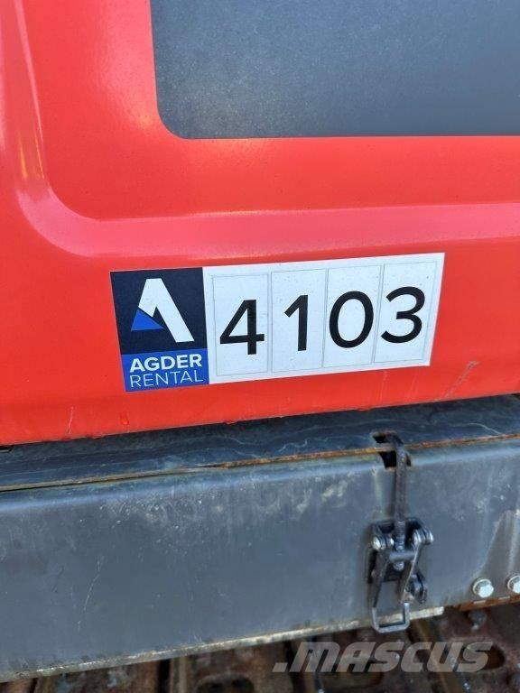 Sandvik DX 800I 钻孔机