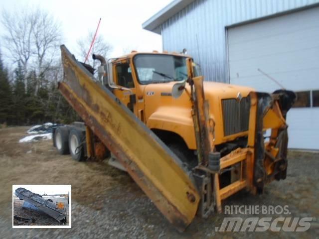 International 5500 i 推雪机