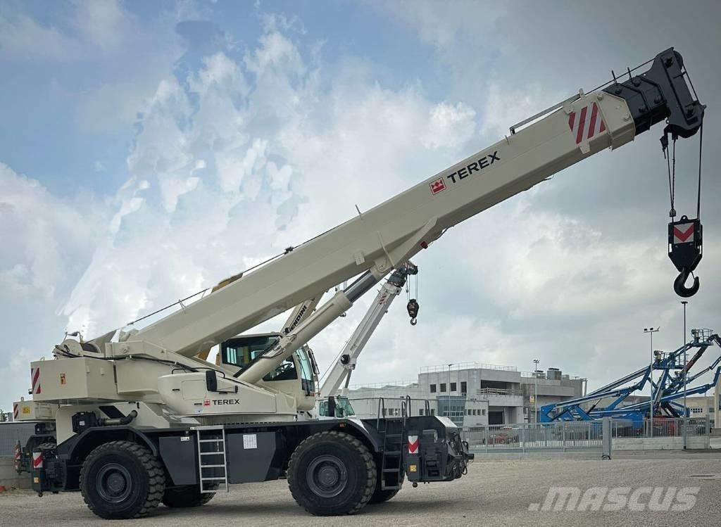 Terex Quadstar 1075 越野轮胎起重机︳越野吊︳越野起重机︳移动式起重机