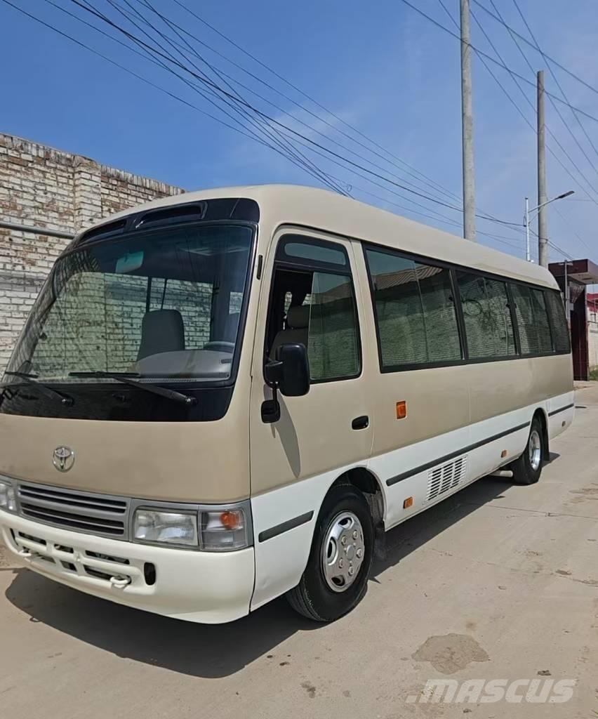 Toyota Coaster Bus 迷你巴士