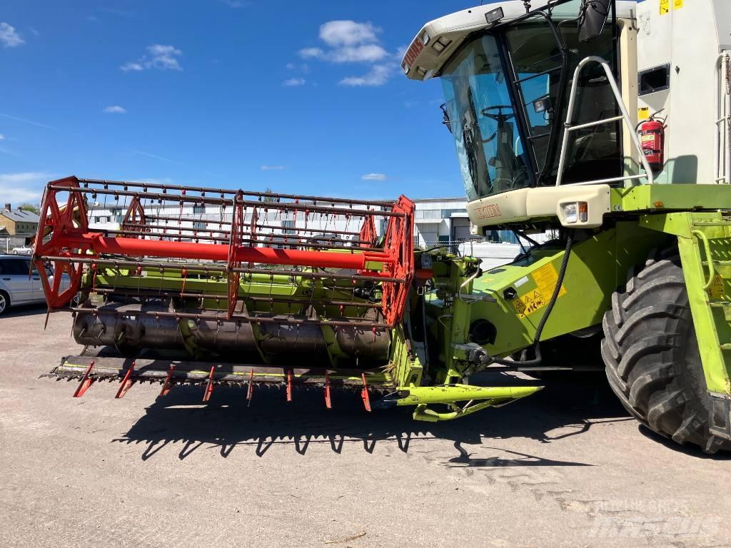 CLAAS Lexion 420 联合收割机