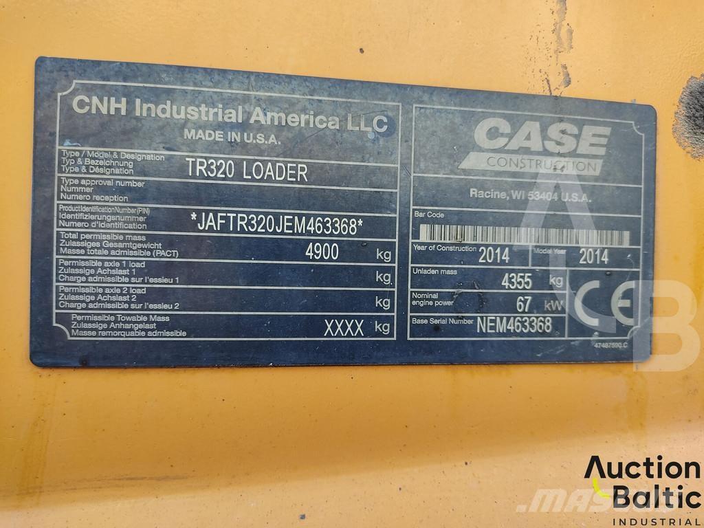 CASE TR 320 履带式装载机