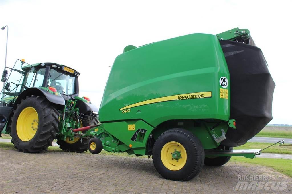John Deere 990 圆捆打捆机