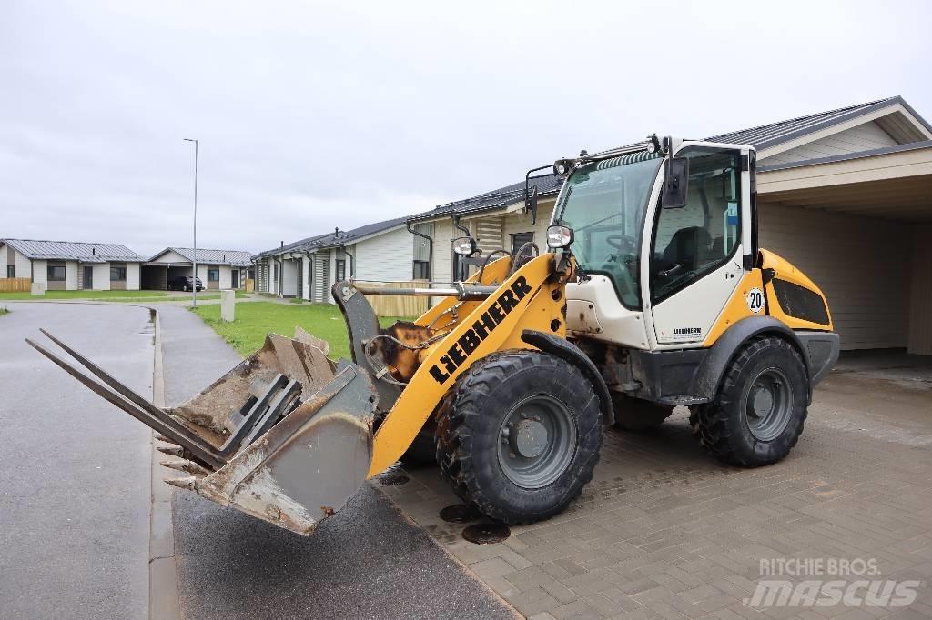 Liebherr 506 轮式装载机