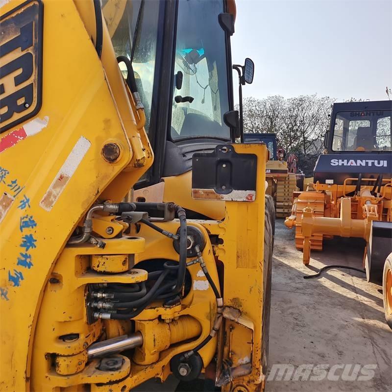 JCB 4 CX 履带挖掘机