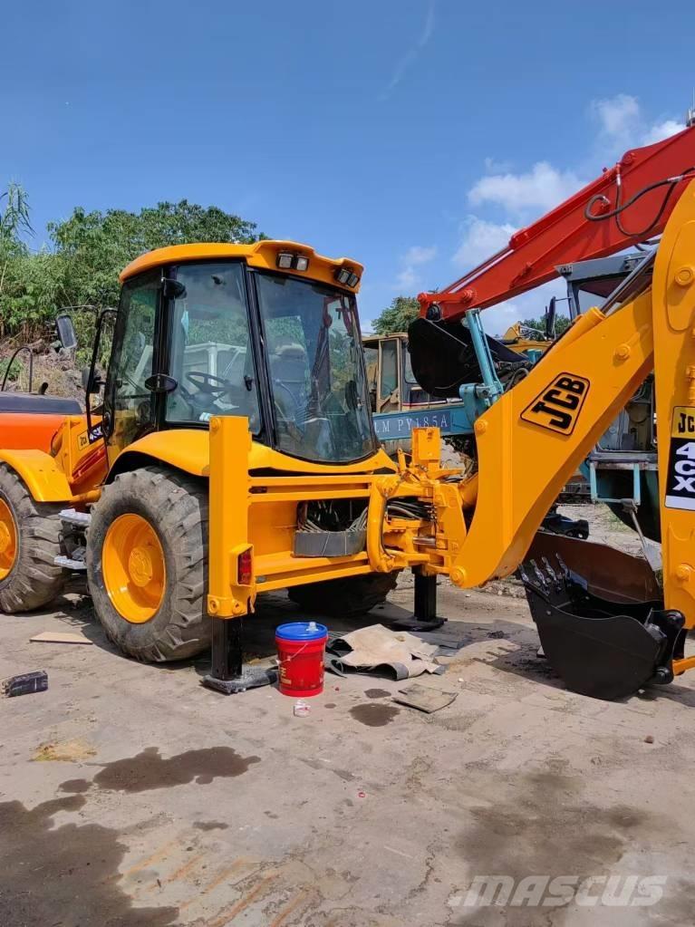 JCB 4 CX 履带挖掘机