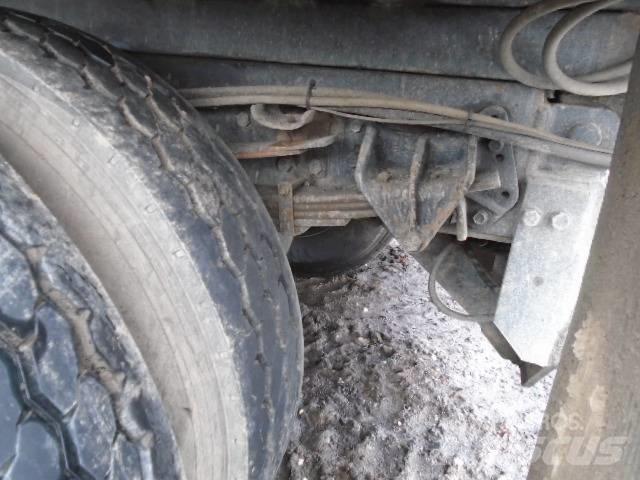 International 4900 混凝土搅拌车