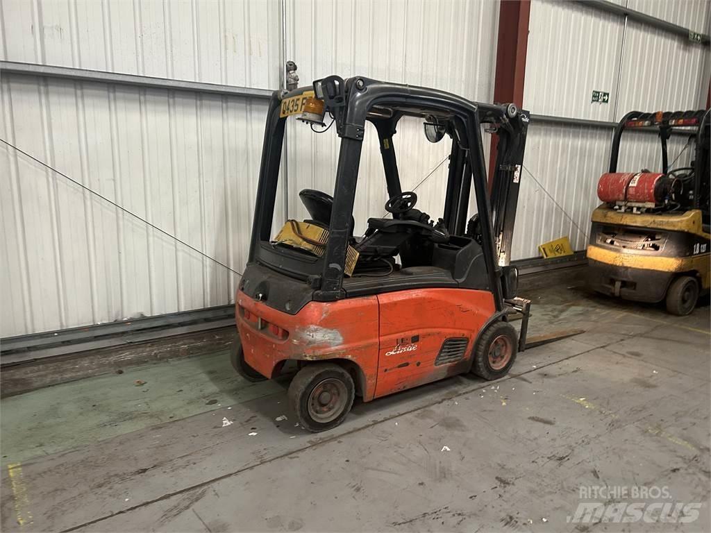 Linde E16P-01 电动叉车