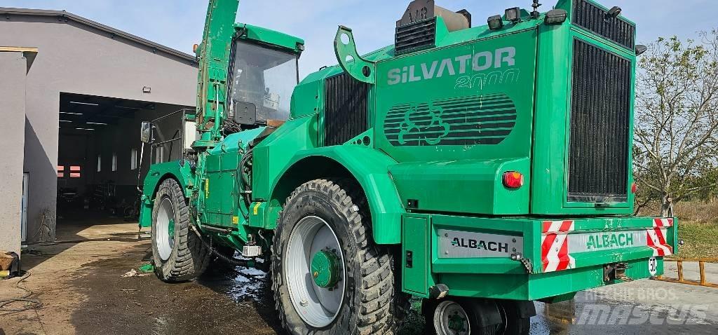 Albach Silvator 2000 木材削片机