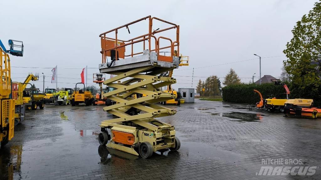 JLG 3246 ES 剪叉式升降机