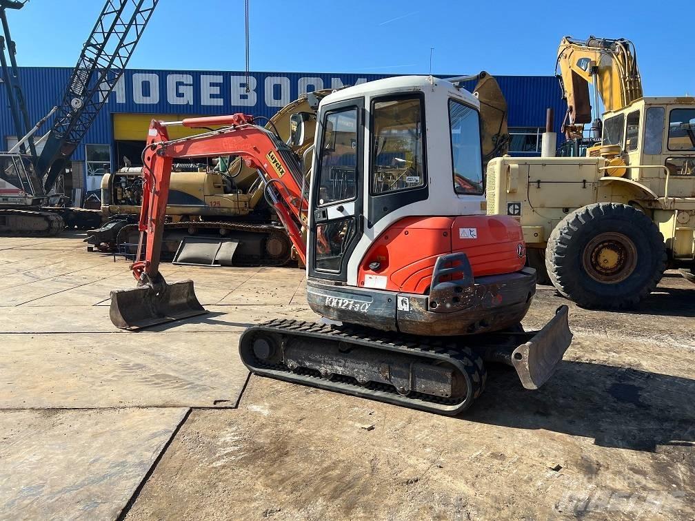 Kubota KX 121-3 小型挖掘机