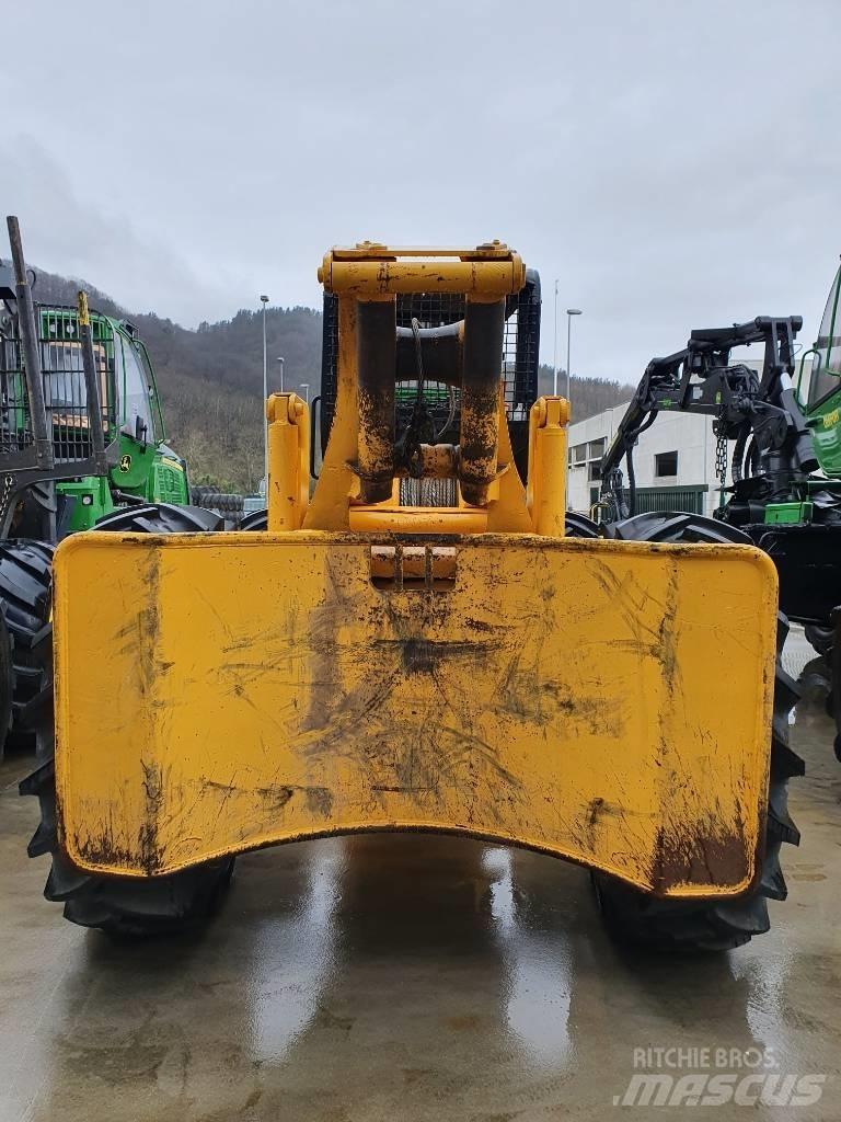 John Deere 540 D 粉碎机