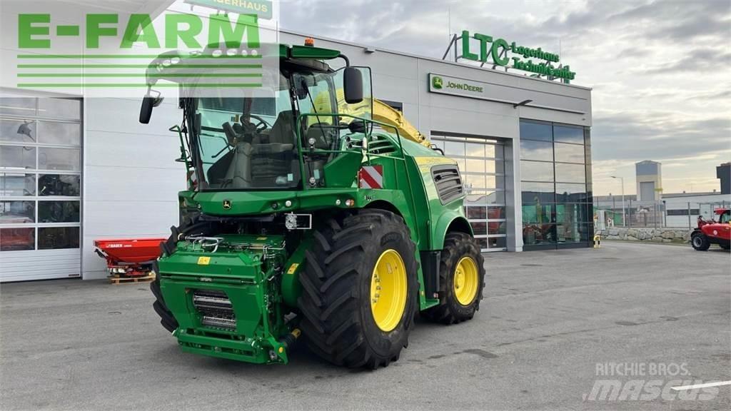 John Deere 8500i 自走式青贮饲料收割机