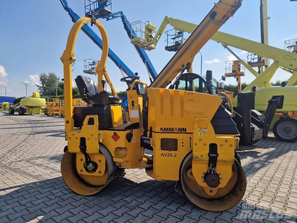 Ammann AV 26-2 双轮压路机