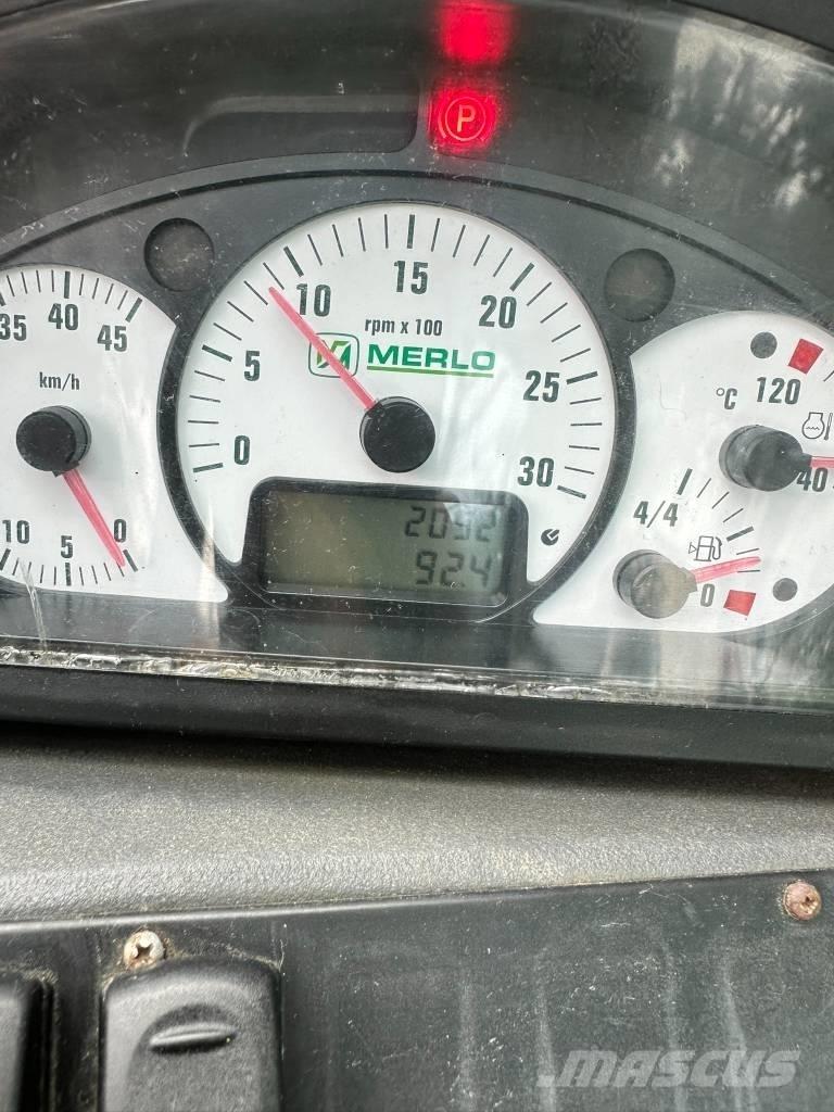 Merlo P 25.6 伸缩臂叉装车|叉装车