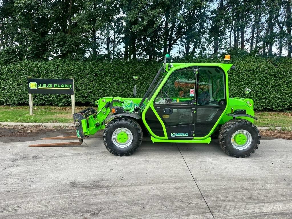 Merlo P 25.6 伸缩臂叉装车|叉装车