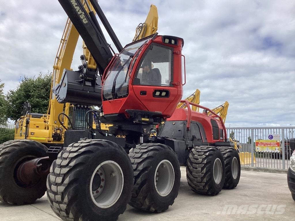 Komatsu 931 XC 收割机