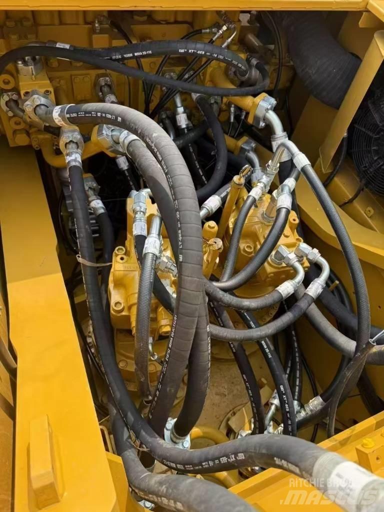 CAT 349 D L 履带挖掘机