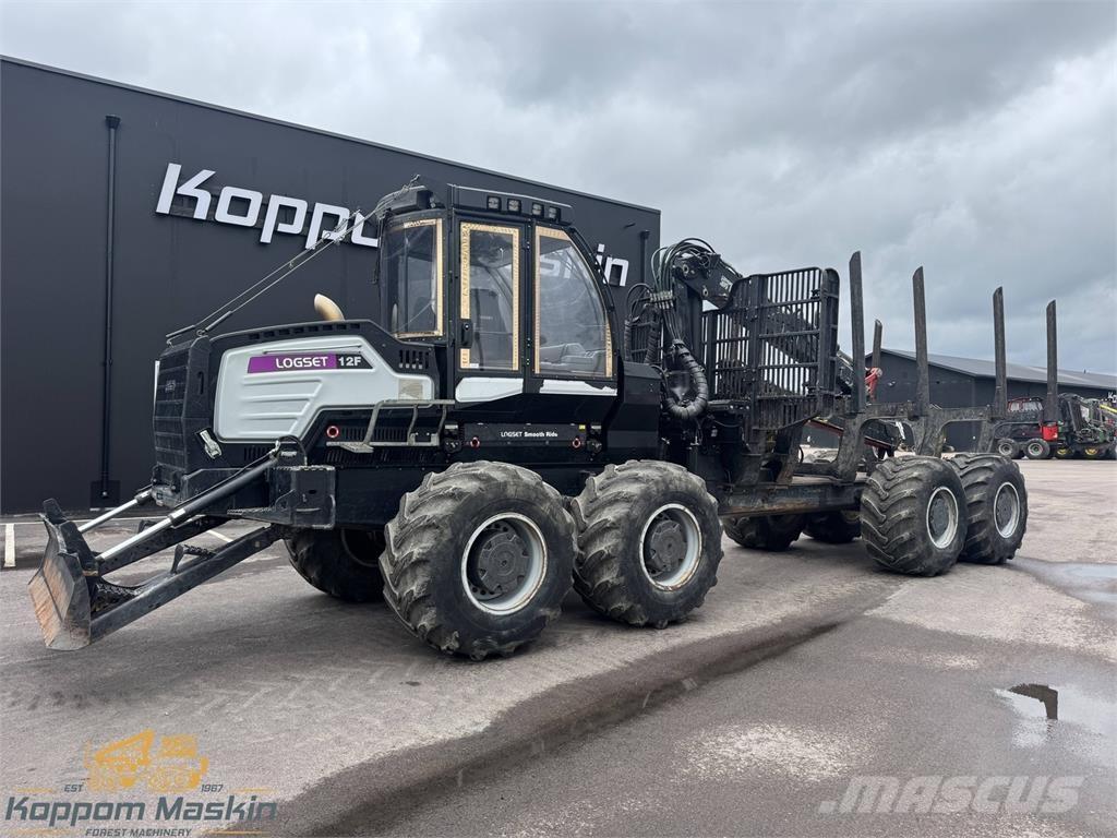 Logset 12F 集运机