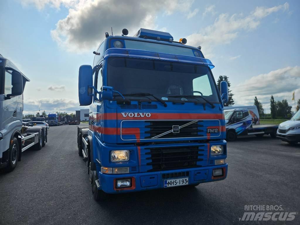 Volvo FM12 420 8x2 可拆卸式卡车