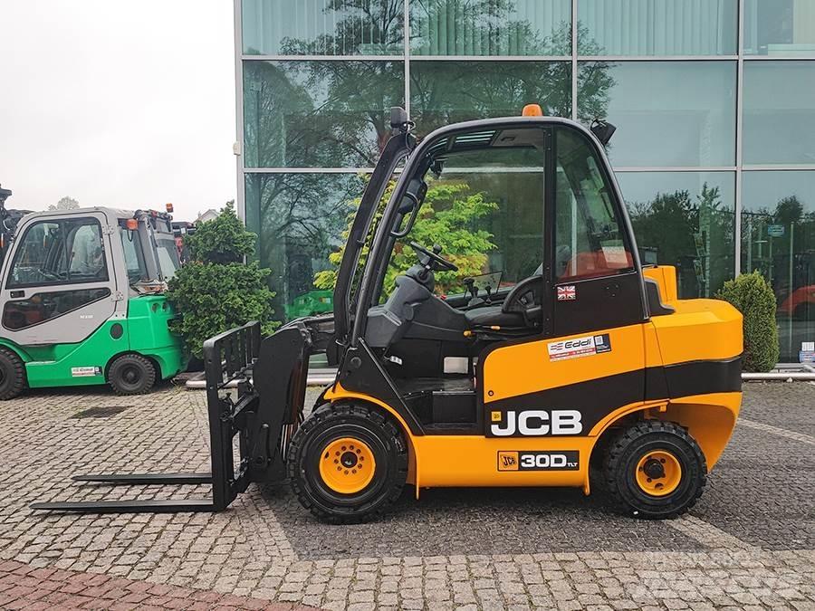 JCB TLT30D 柴油叉车